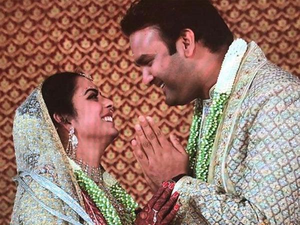 Read more about the article Isha Ambani and Anand Piramal Wedding: Last Night at Antilla